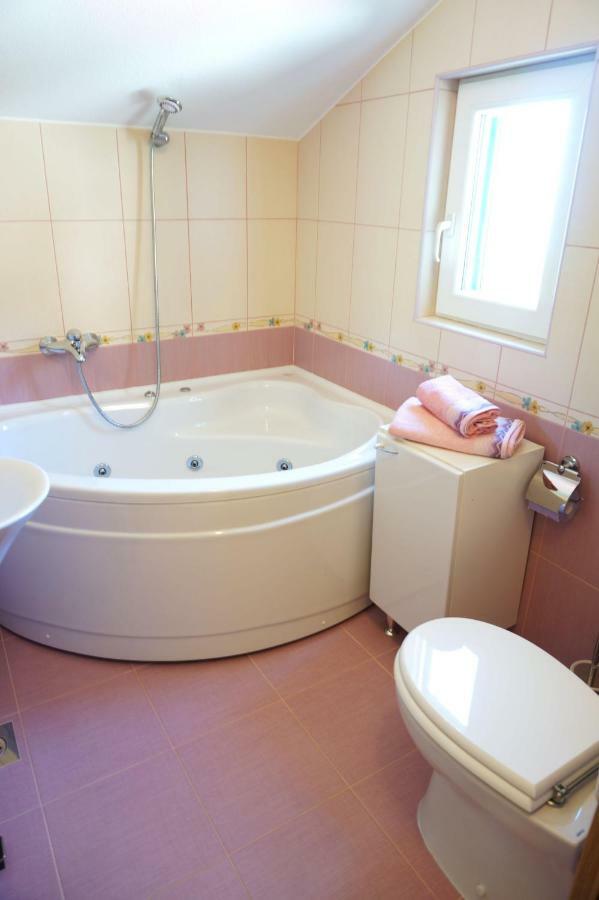 Marina - Holiday Home With Sea View Makarska Exterior foto